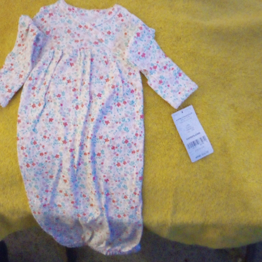 Preemie gown